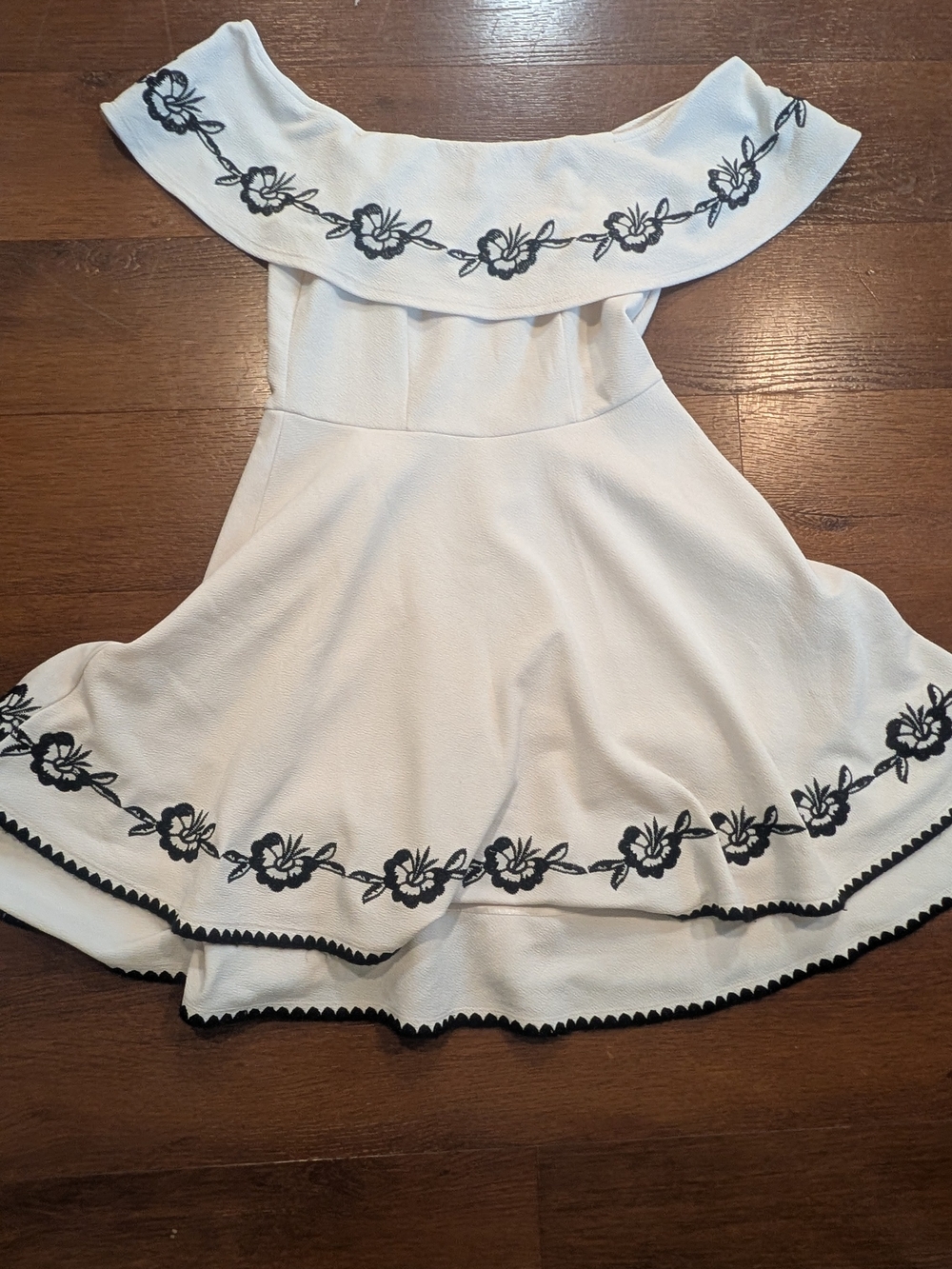Francesca's Collections White Off-Shoulder Dress with Black Floral Embroidery